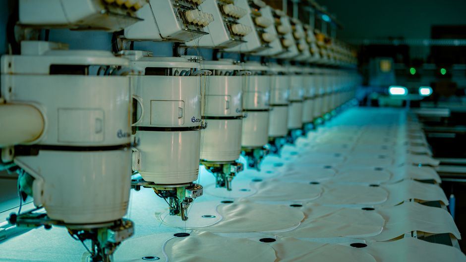 embroidery machine buying guide